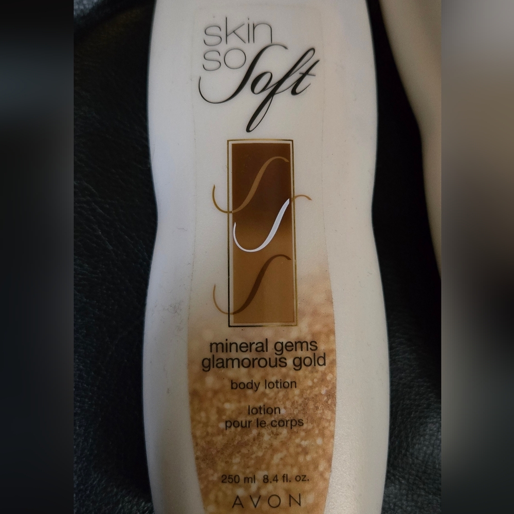 Avon Skin So Soft Mineral glow Lotion and Ultra Even Wash - Picture 5 of 6